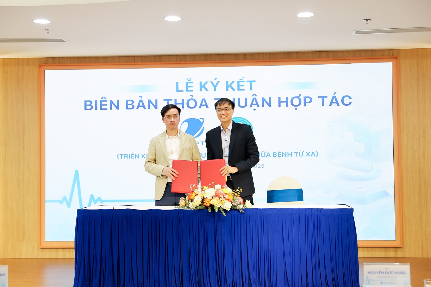 VNPT-Media Signs Cooperation Agreement with Ha Dong General Hospital and HGTECHS Company