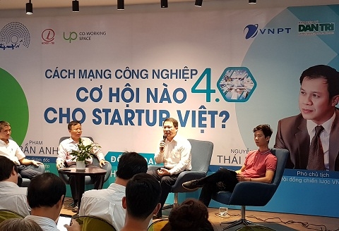 Các đại biểu tham dự workshop chia sẻ thông tin.